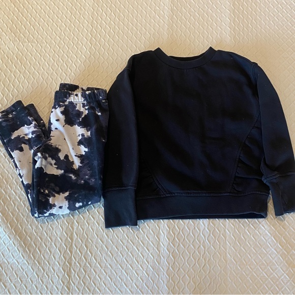 Lot of girls clothes. Mixed bag of seasons, styles, brands and sizes. Used. - Picture 4 of 16